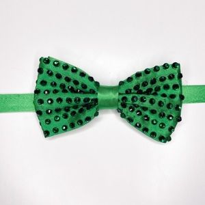 Green Men’s rhinestone bowtie perfect for homecoming formal prom